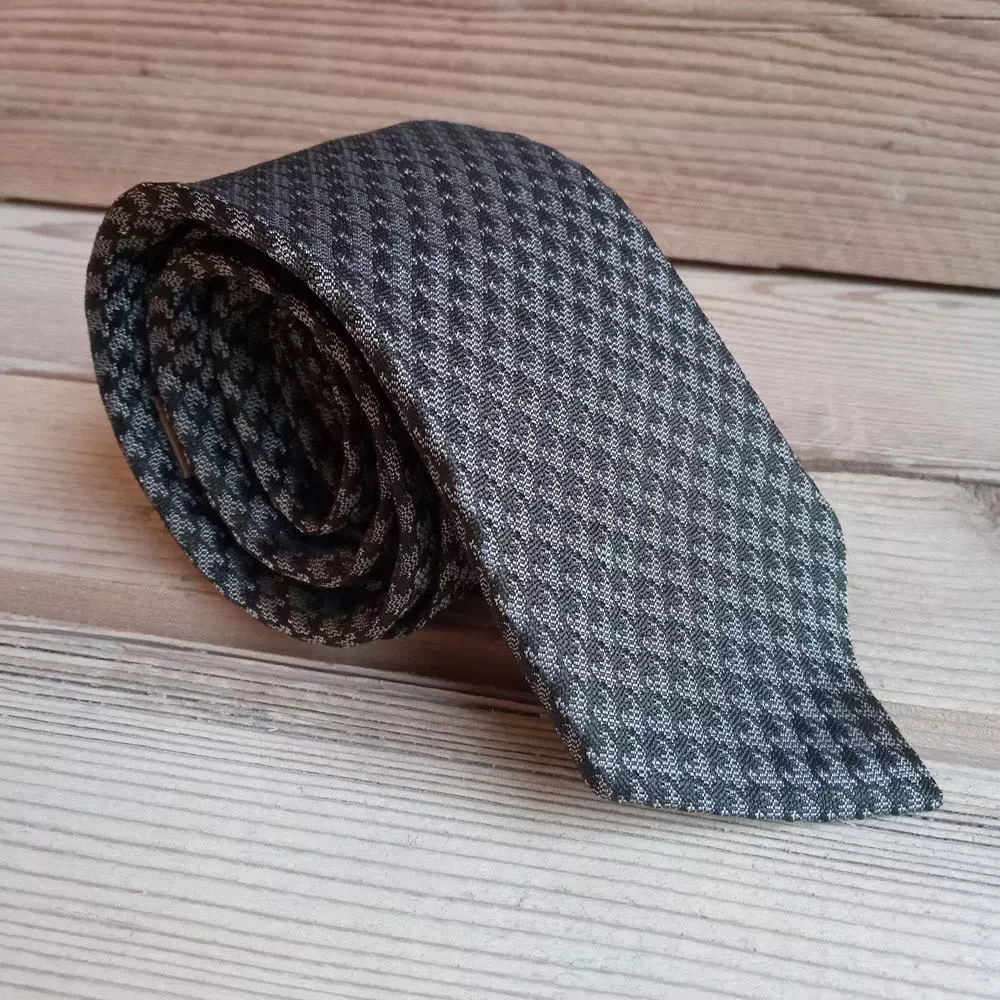 Farlows Houndstooth Silk Tie 7 Farlows Houndstooth Silk Tie - Image 5